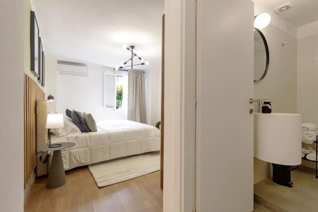 Elegant Flat In The City Centre With Two Suite Perugia Exteriör bild